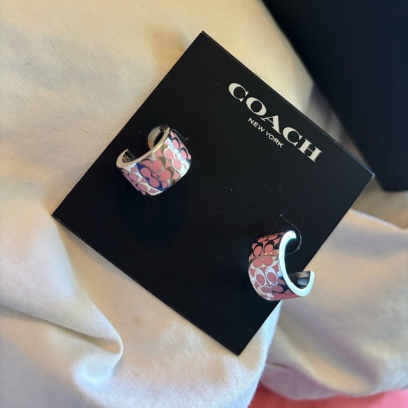 Coach SIGNATURE HUGGIE pink and silver earrings - Picture 3 of 8